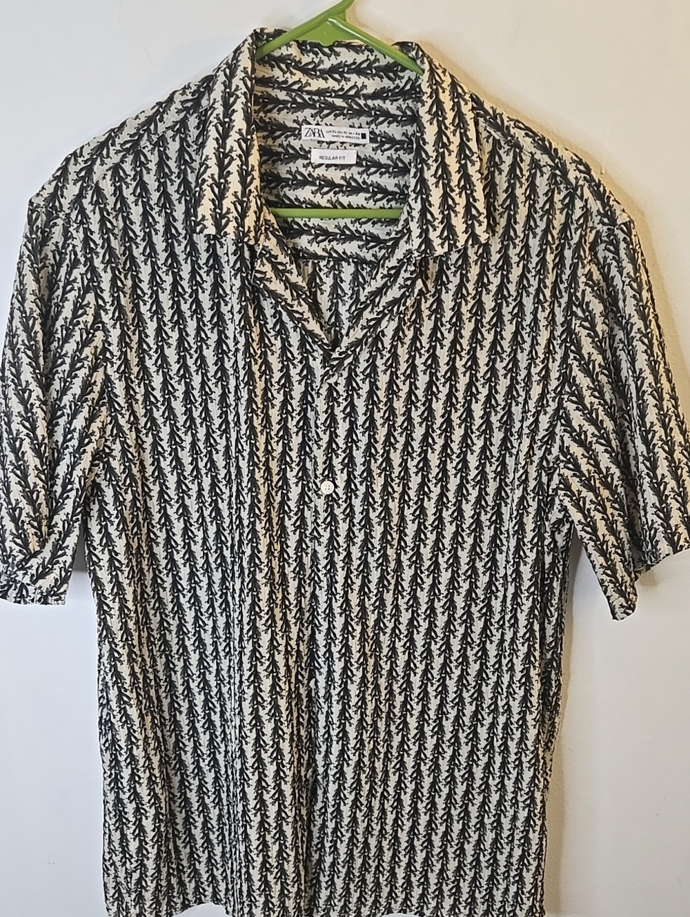 Zara Men Patterned Short Sleeve Shirt